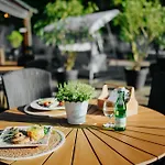 Hotel Bankov