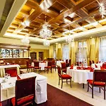 Bankov Hotel 4*