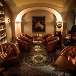 Bankov 4*